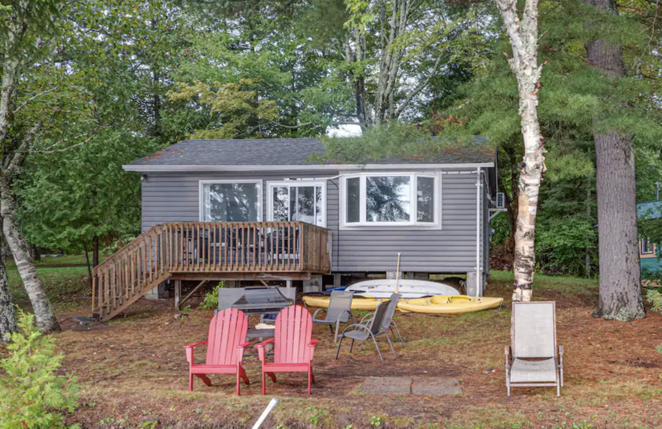 COTTAGE ON HALLS LAKE